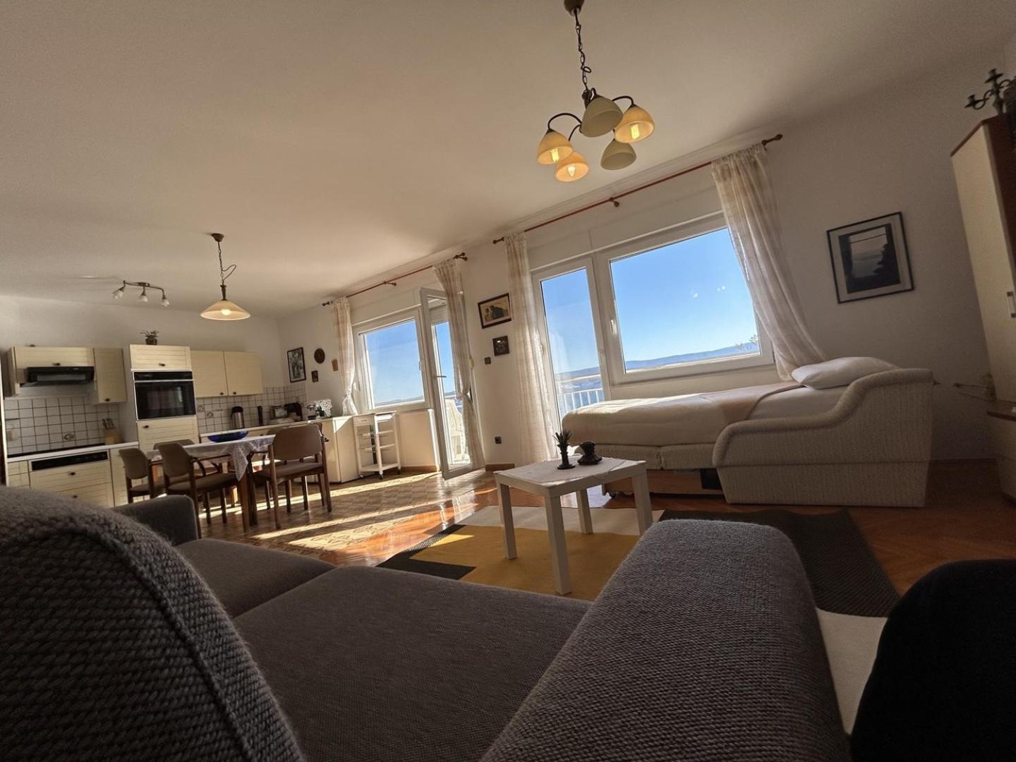 Azure Apartments By The Sea Near City Omiš Esterno foto